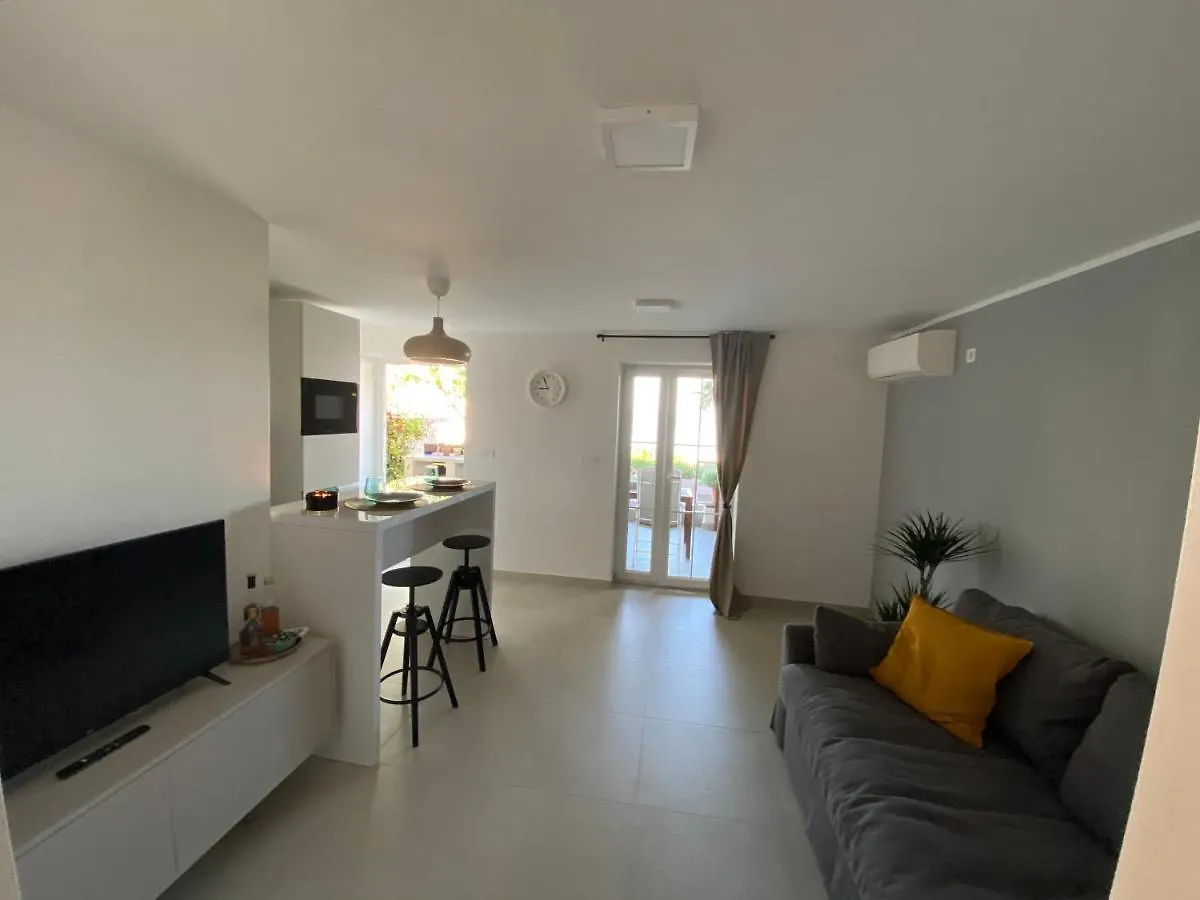 Apartman Mare I Crikvenica 0*,